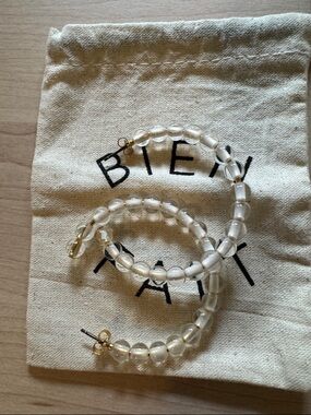 Madewell- Translucent Beaded Hoop Earrings with Gold Posts